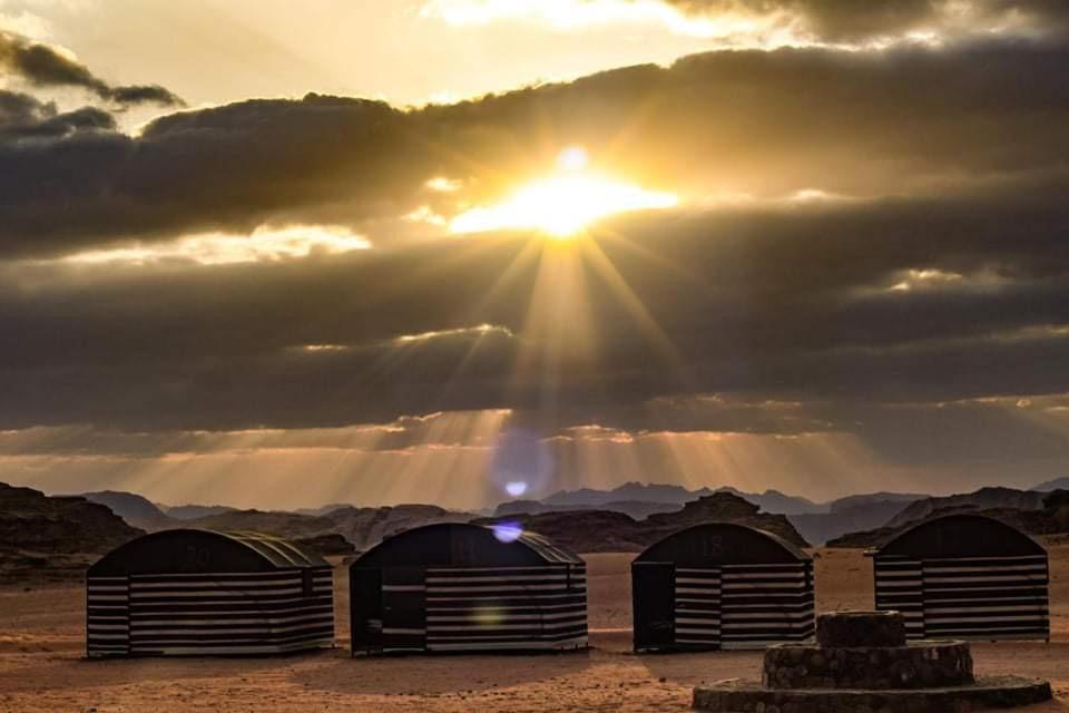 Bedouin Adventure & Tours Ξενοδοχείο Ουάντι Ραμ Εξωτερικό φωτογραφία